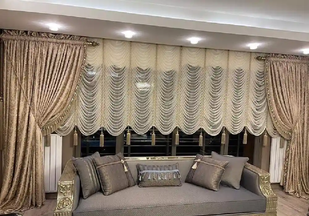 پرده‌های کلاسیک با والان و آستر